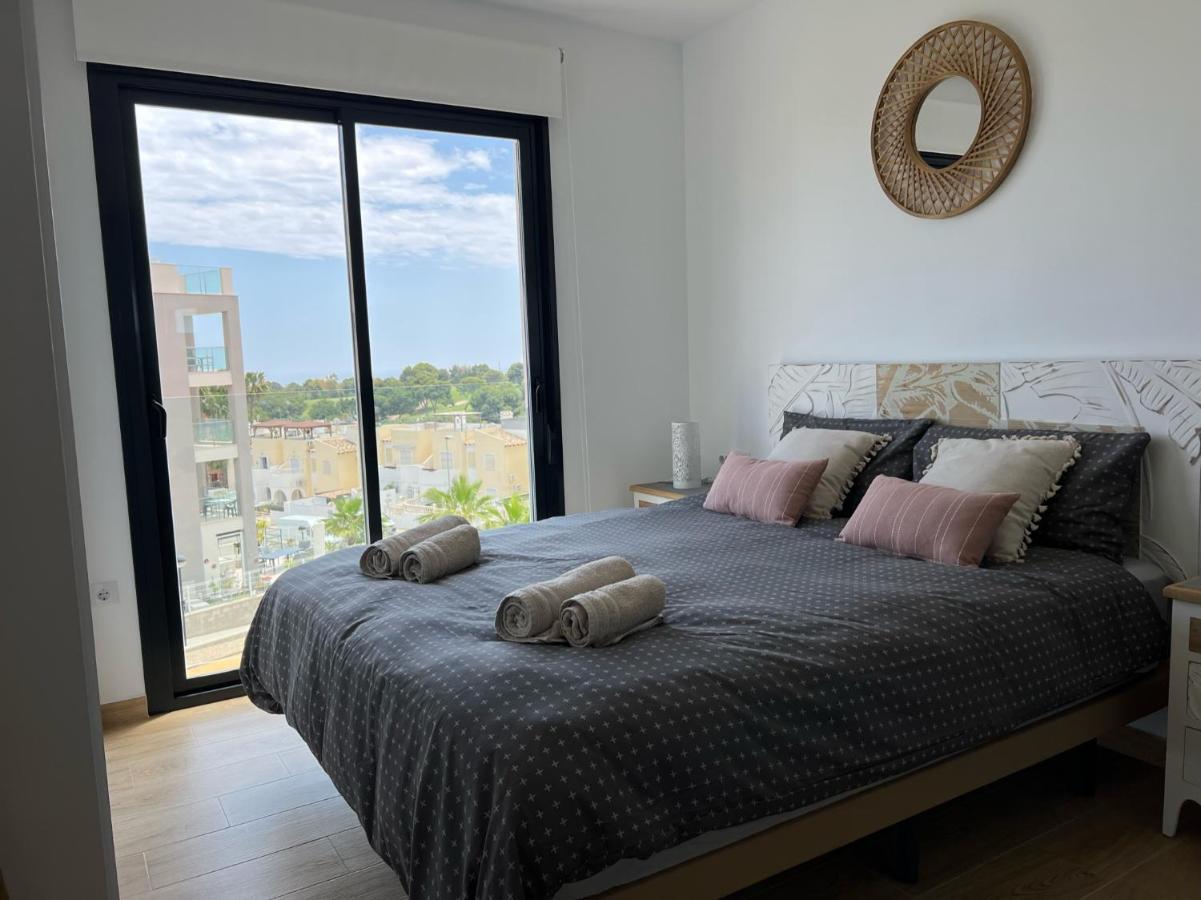 Luxurious Flat & Private Rooftop In Villamartin Orihuela Costa Dehesa de Campoamor  Exterior photo