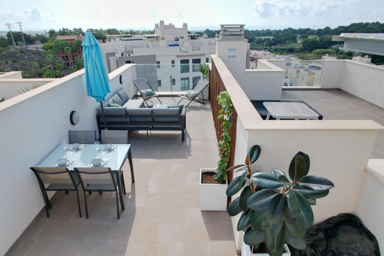 Luxurious Flat & Private Rooftop In Villamartin Orihuela Costa Dehesa de Campoamor  Exterior photo