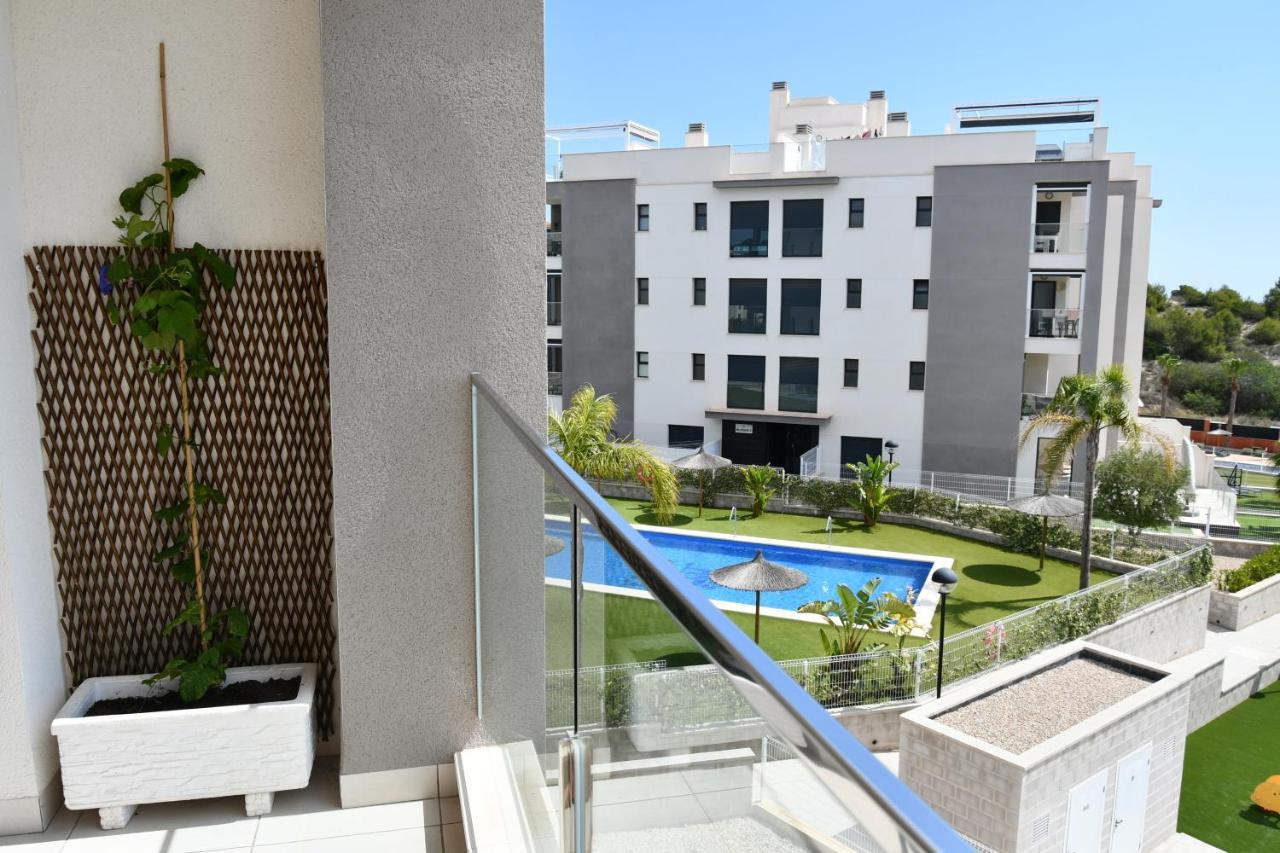 Luxurious Flat & Private Rooftop In Villamartin Orihuela Costa Dehesa de Campoamor  Exterior photo