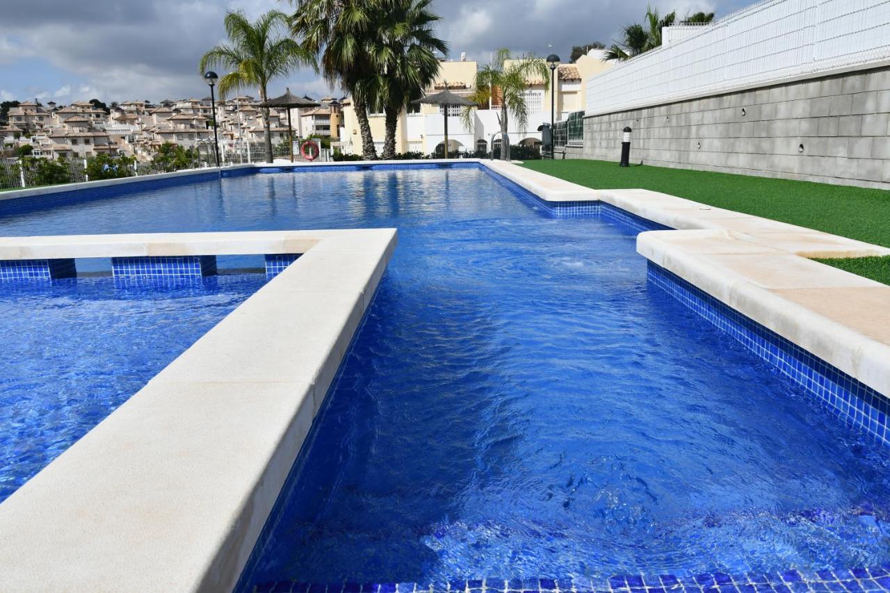 Luxurious Flat & Private Rooftop In Villamartin Orihuela Costa Dehesa de Campoamor  Exterior photo